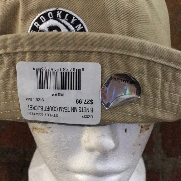 Mitchell & Ness Brooklyn Nets Bucket Hat - Picture 5 of 5
